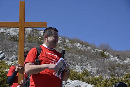 planinarski-krizni-put-mladih-dubrovacke-biskupije-u-konavlima